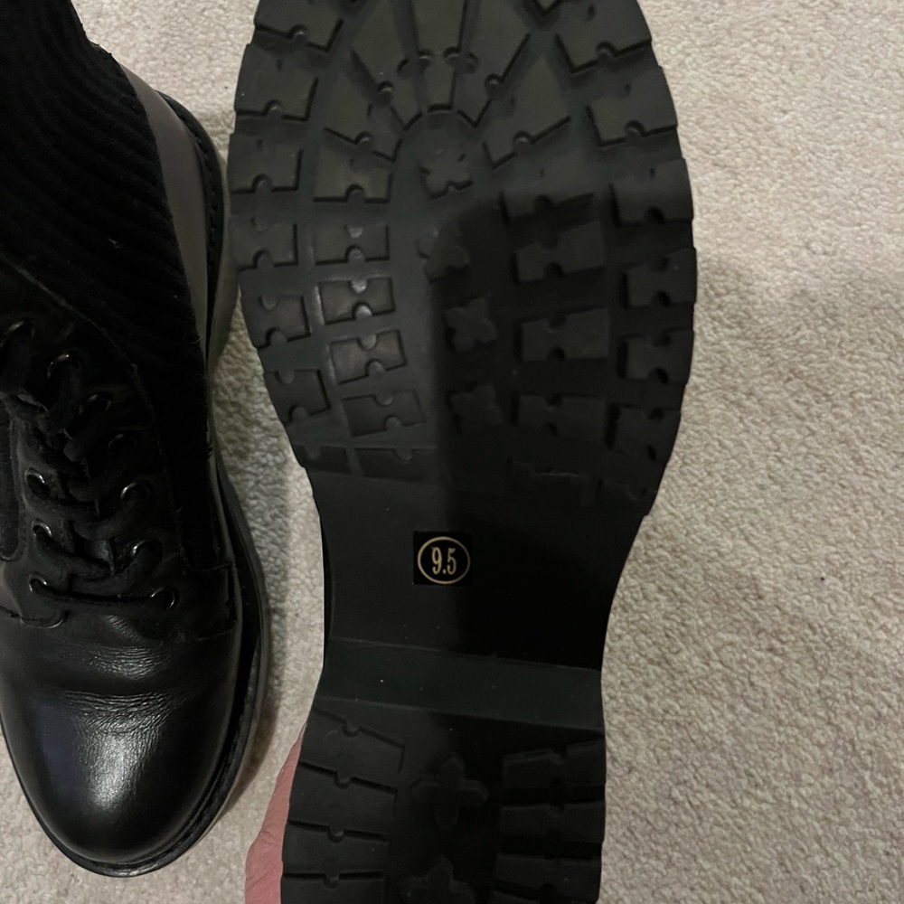 Steve Madden combat boots.  Black size 9.5